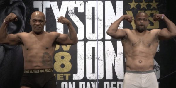 Tyson vs Jones Jr
