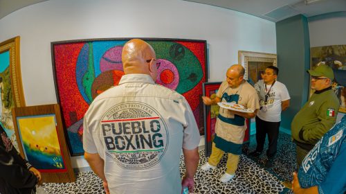 Pueblo Boxing continúa con su cruzada solidaria: donación de equipo deportivo en Guanajuato