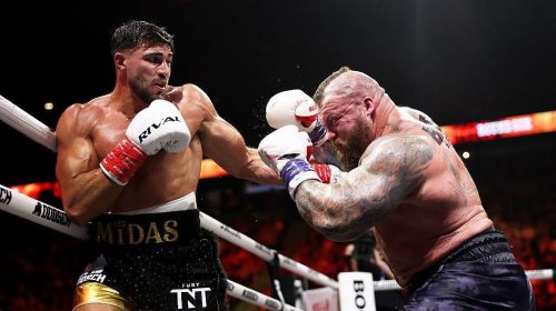Tommy Fury impuso la lógica y venció al gigante Eddie Hall en Manchester