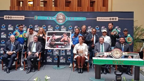 Katie Taylor, la Reina de los Celtas: el WBC presentó un cinturón especial en el Martes de Café