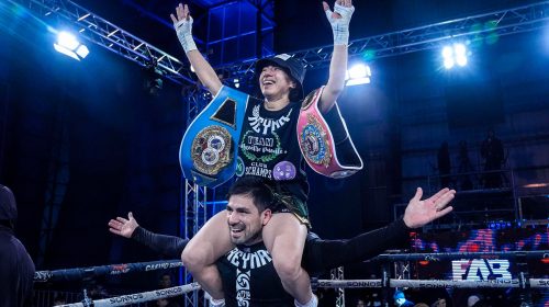 “MECHA” REYNA, DOBLE CAMPEONA