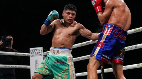 Pitbull Cruz noquea a Néstor Bravo y retiene el título interino WBC